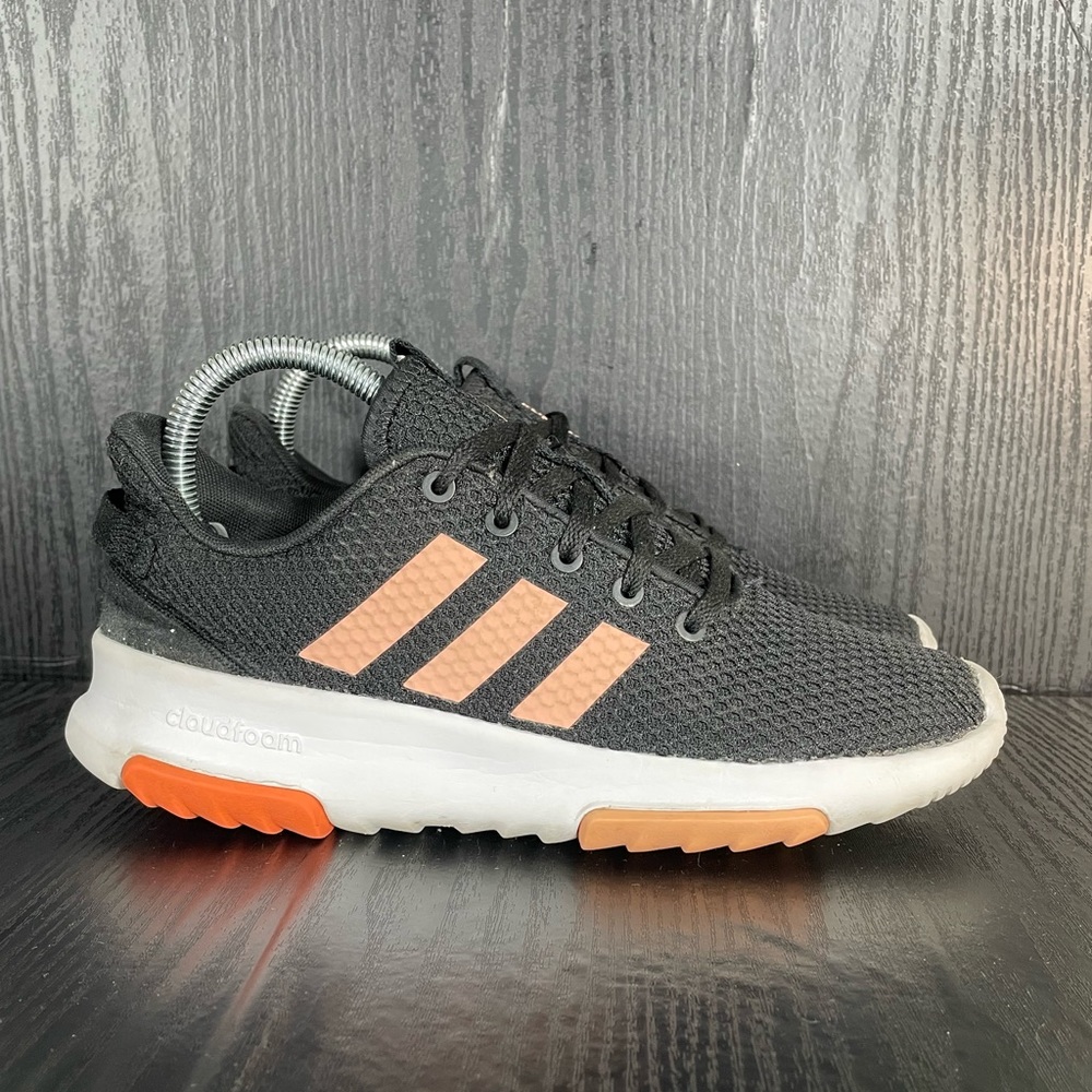 Adidas CLOUDFOAM RACER TR Women’s size 5 (more like 5.5)